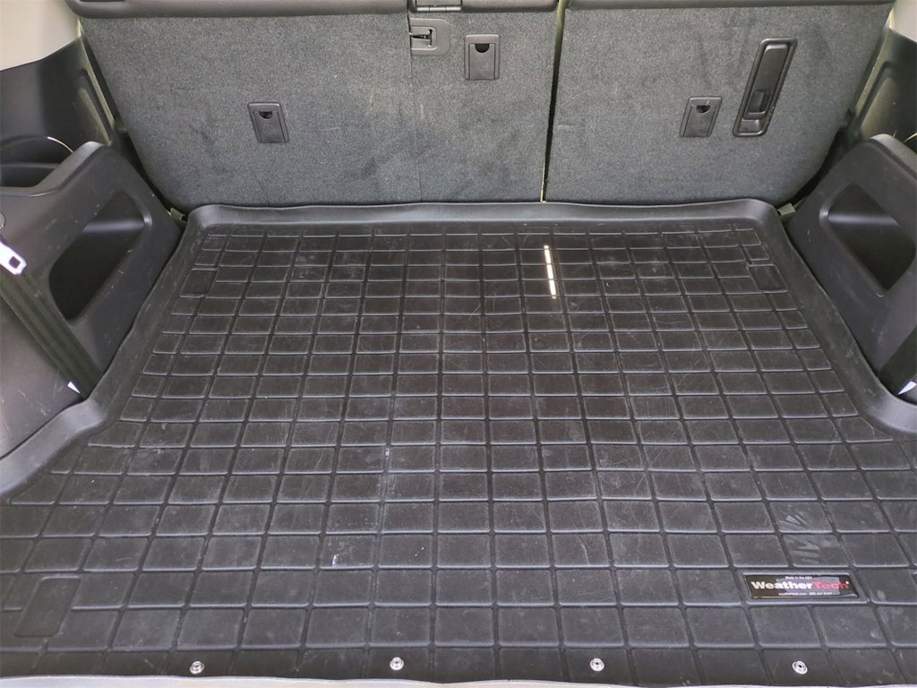 Thumbnail: 2020 Toyota 4Runner - 18