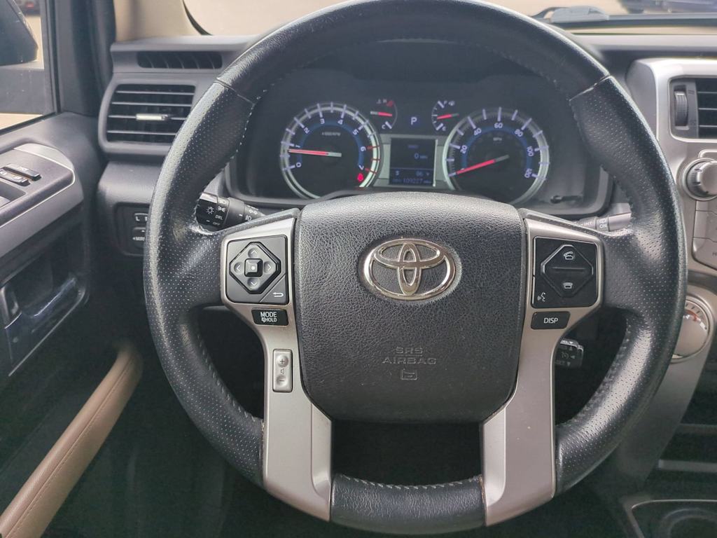 Thumbnail: 2016 Toyota 4Runner - 11