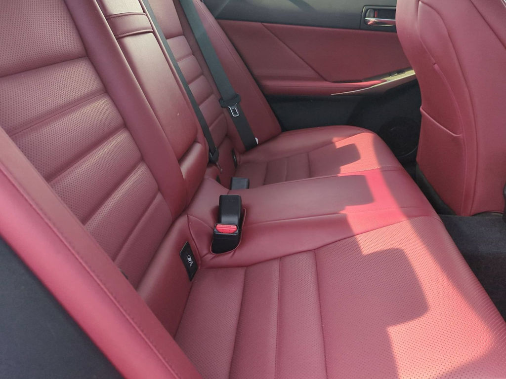 Thumbnail: 2014 Lexus IS - 28