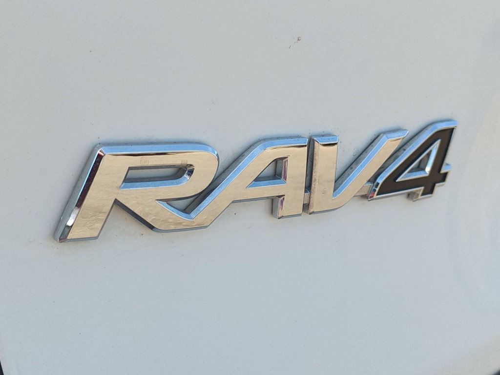 Thumbnail: 2025 Toyota RAV4 - 24