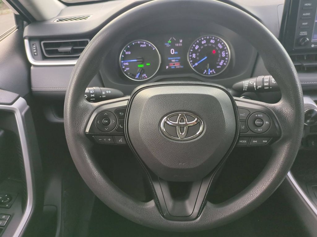 Thumbnail: 2020 Toyota RAV4 - 13