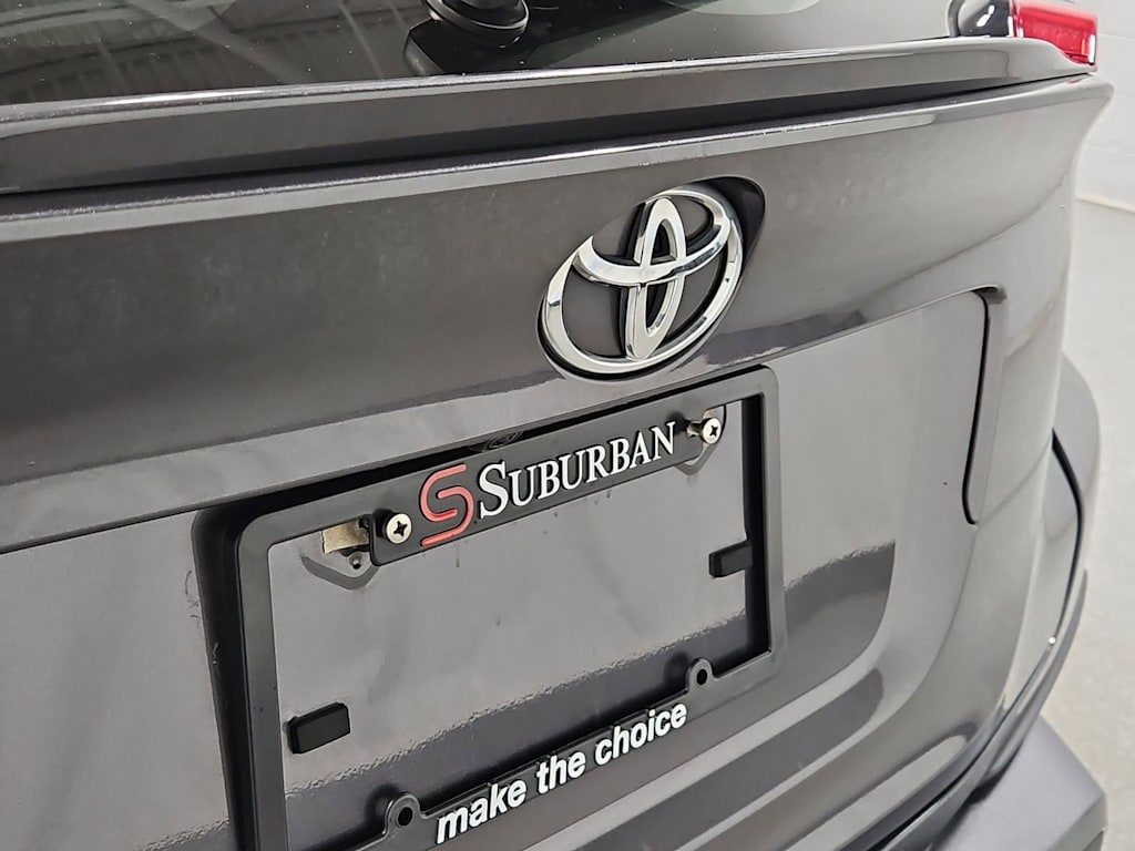Thumbnail: 2020 Toyota C-HR - 7