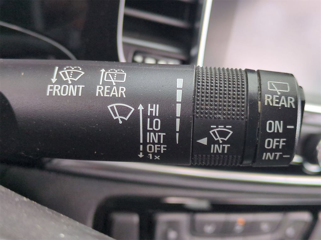 Thumbnail: 2018 Buick Encore - 30