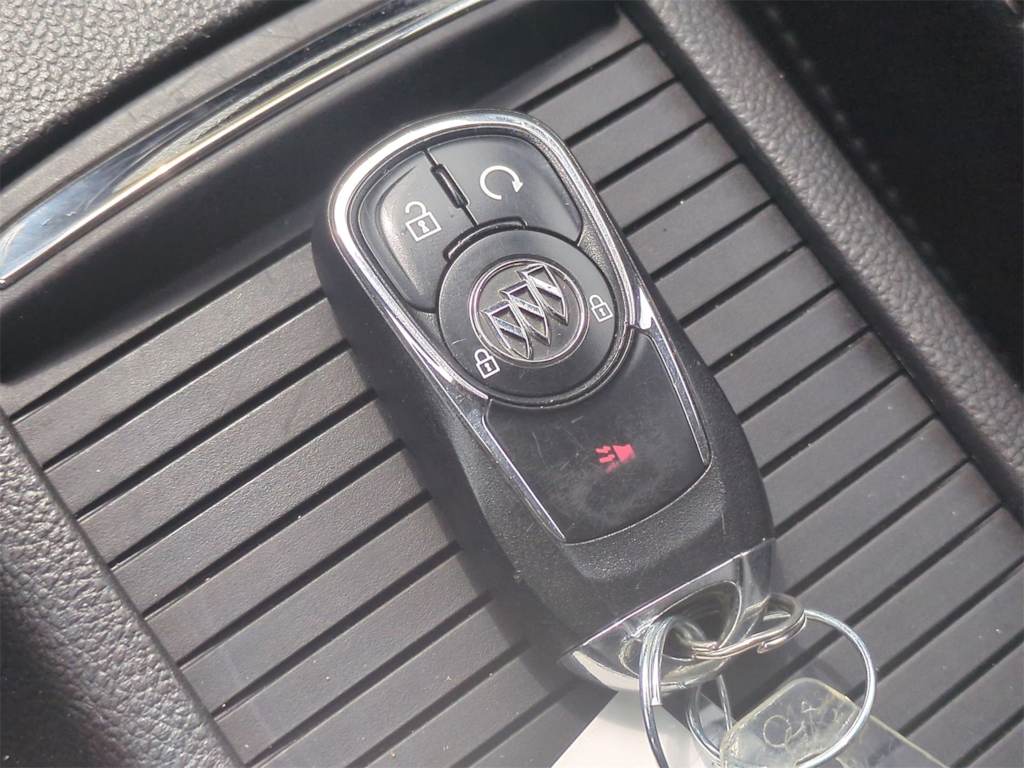 Thumbnail: 2018 Buick Encore - 17