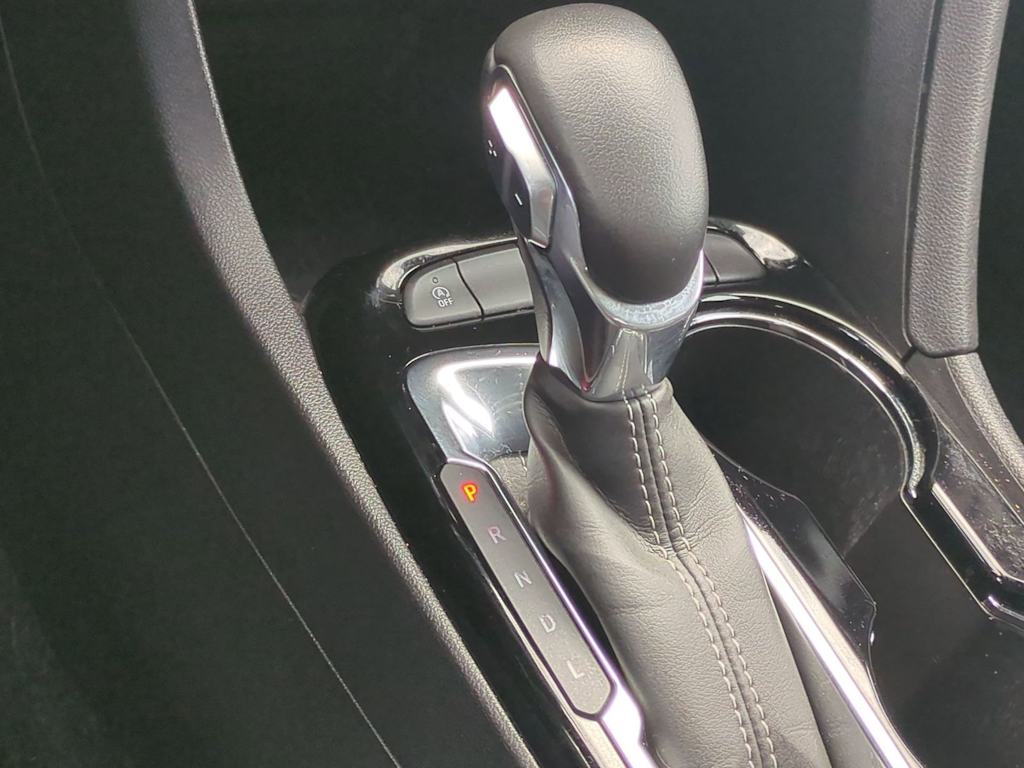 Thumbnail: 2022 Buick Encore GX - 34