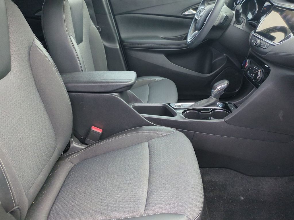 Thumbnail: 2022 Buick Encore GX - 11