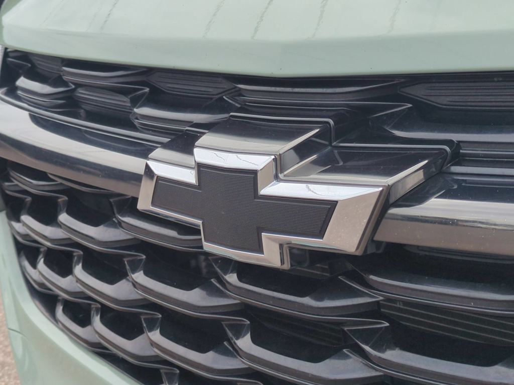 Thumbnail: 2024 Chevrolet Trax - 7