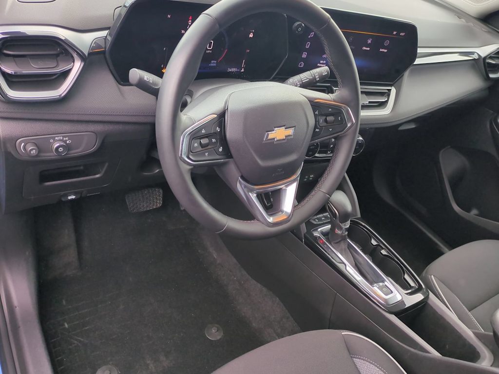Thumbnail: 2024 Chevrolet TrailBlazer - 2