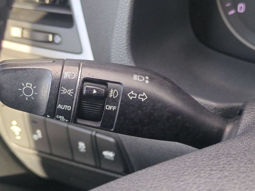 Thumbnail: 2016 Hyundai Tucson - 15