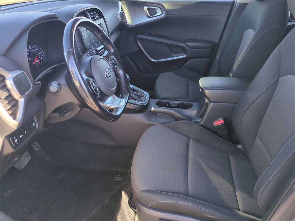 Thumbnail: 2020 Kia Soul - 10