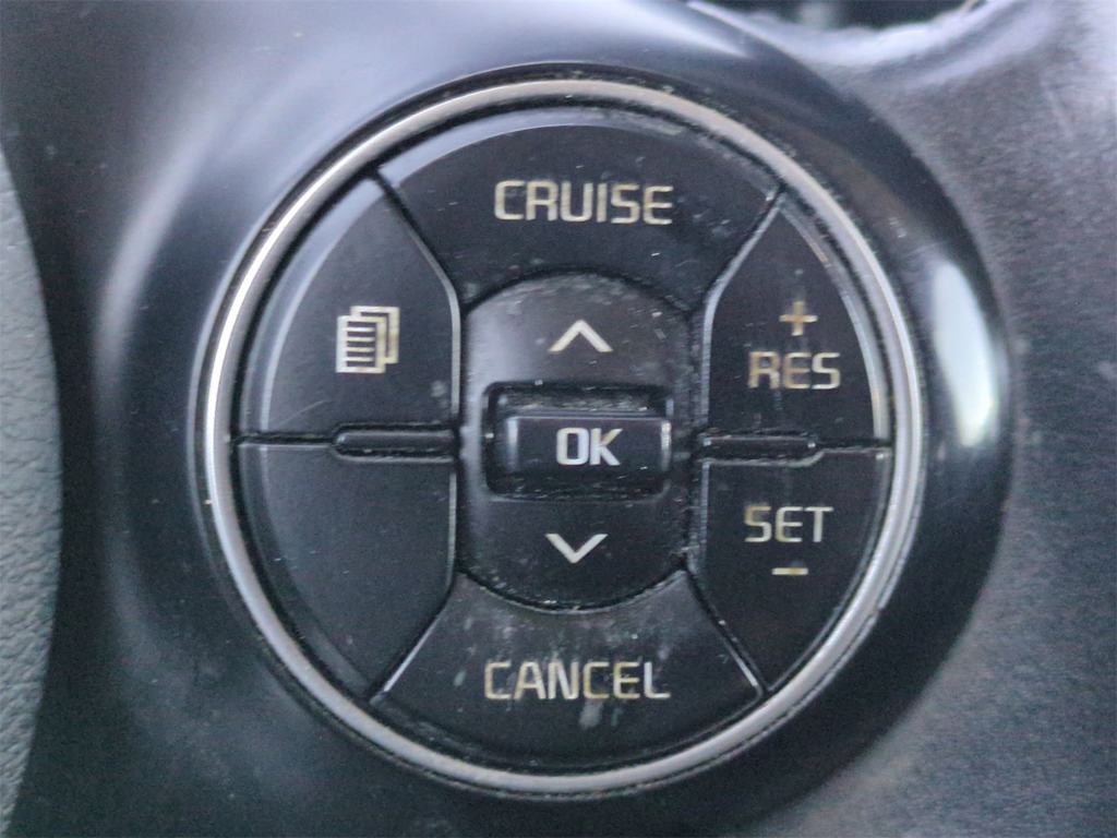 Thumbnail: 2020 Kia Soul - 30