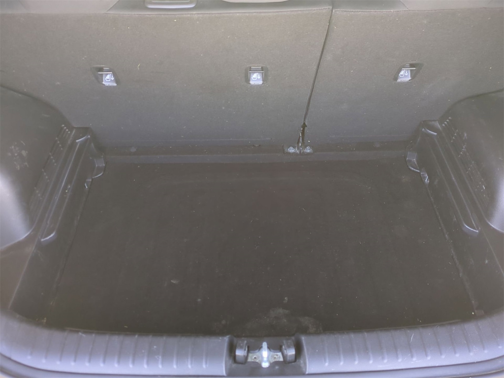 Thumbnail: 2020 Kia Soul - 17