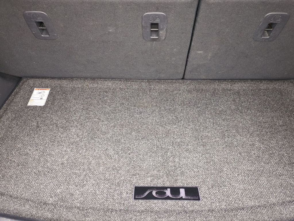 Thumbnail: 2013 Kia Soul - 33