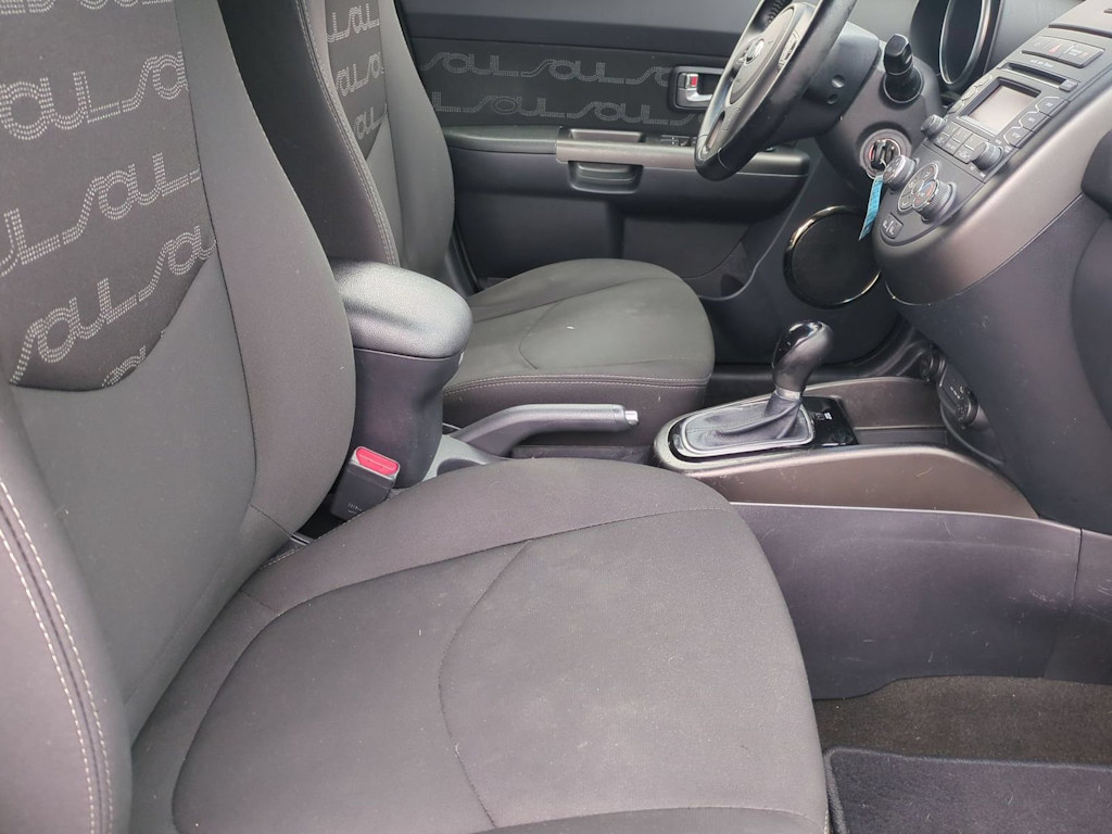 Thumbnail: 2013 Kia Soul - 27