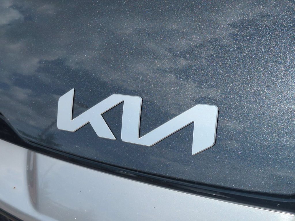 Thumbnail: 2023 Kia Sportage - 7
