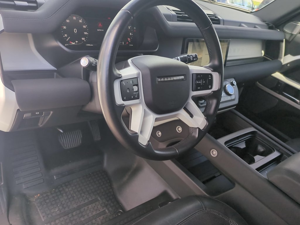 Thumbnail: 2023 Land Rover Defender - 2