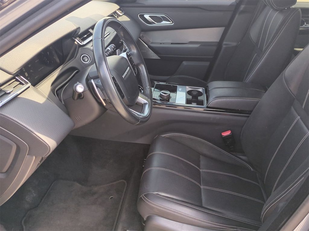 Thumbnail: 2018 Land Rover Range Rover Velar - 10