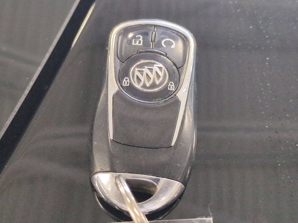 Thumbnail: 2019 Buick Regal - 32
