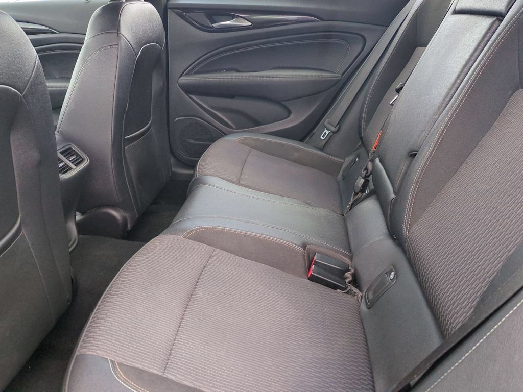 Thumbnail: 2019 Buick Regal - 25