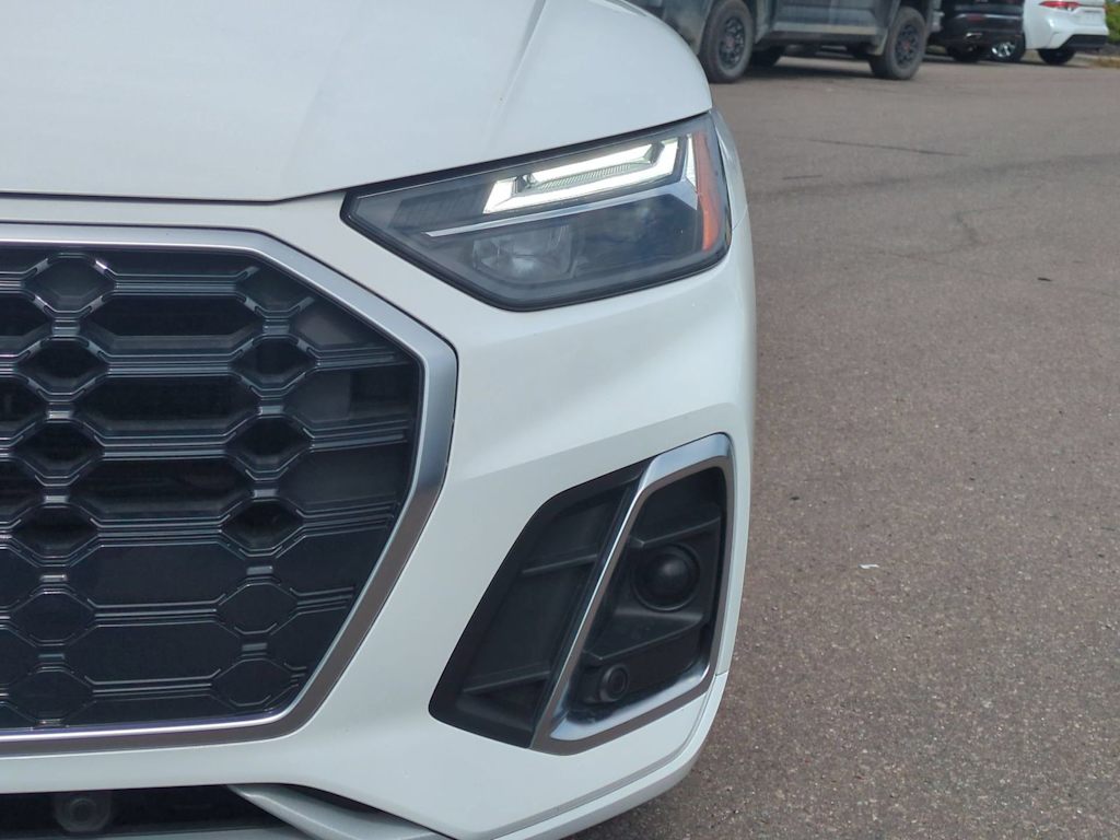 Thumbnail: 2022 Audi Q5 - 23