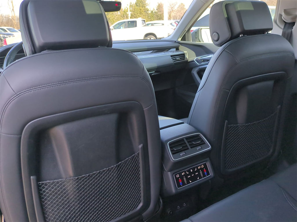 2022 Audi e-tron Premium Plus 25
