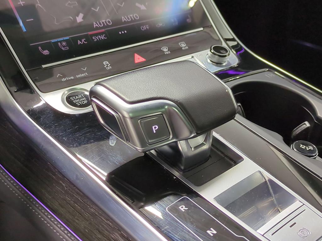 Thumbnail: 2023 Audi Q7 - 16