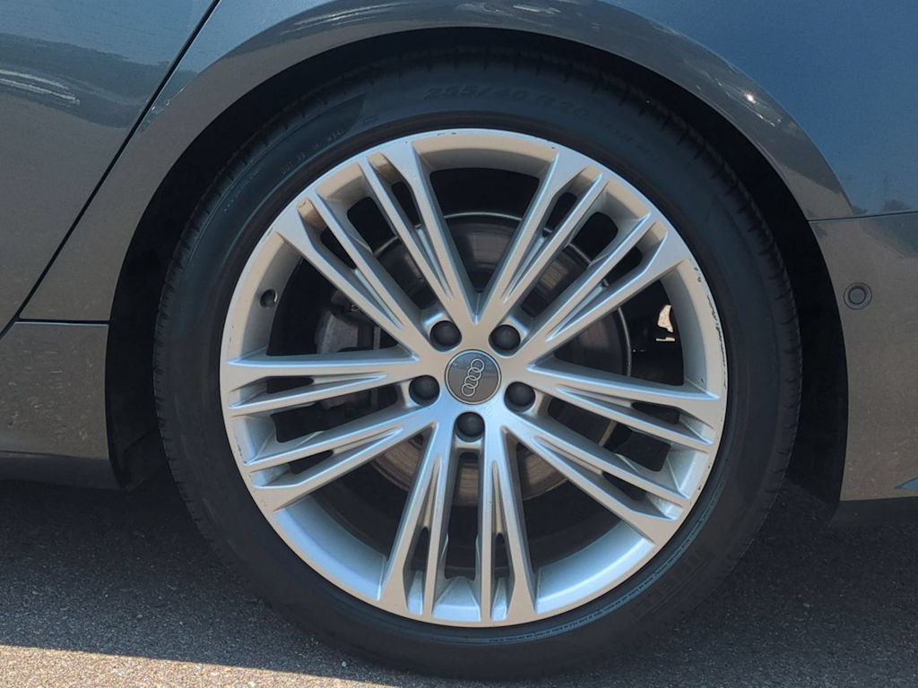 Thumbnail: 2019 Audi A7 - 8