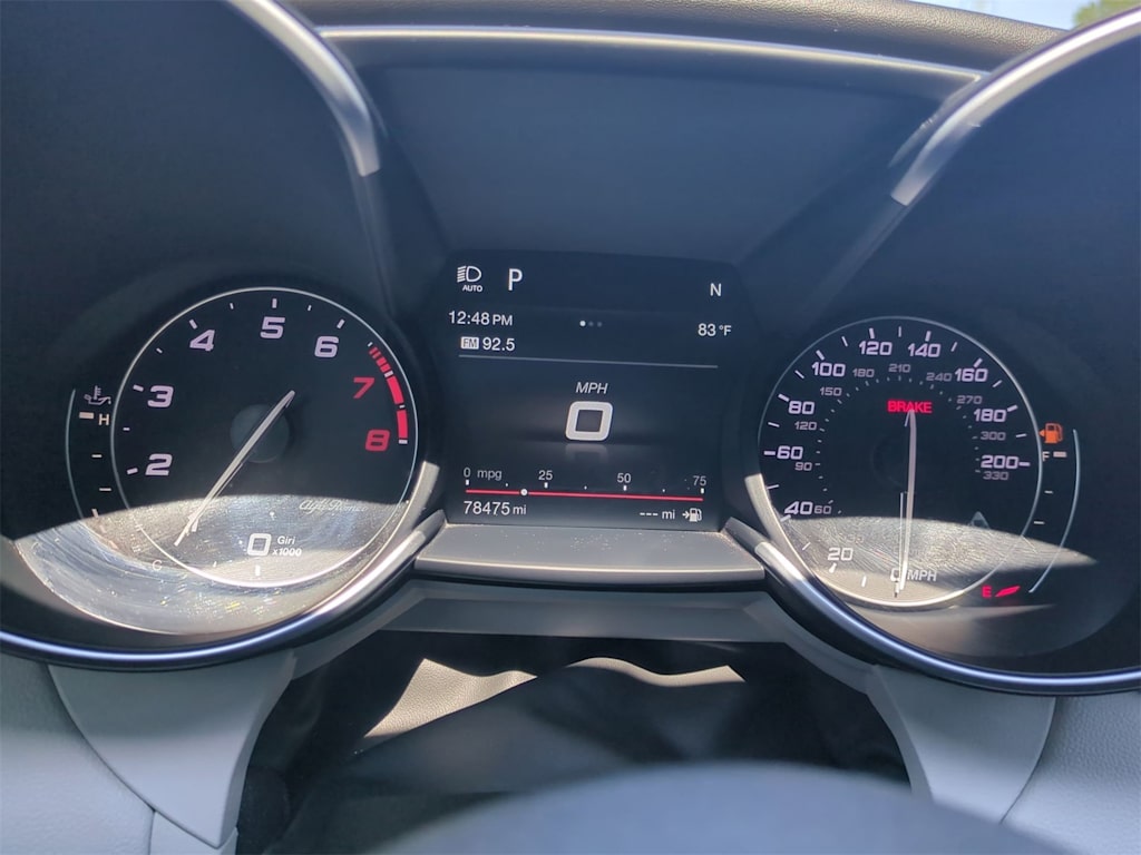 Thumbnail: 2018 Alfa Romeo Giulia - 16