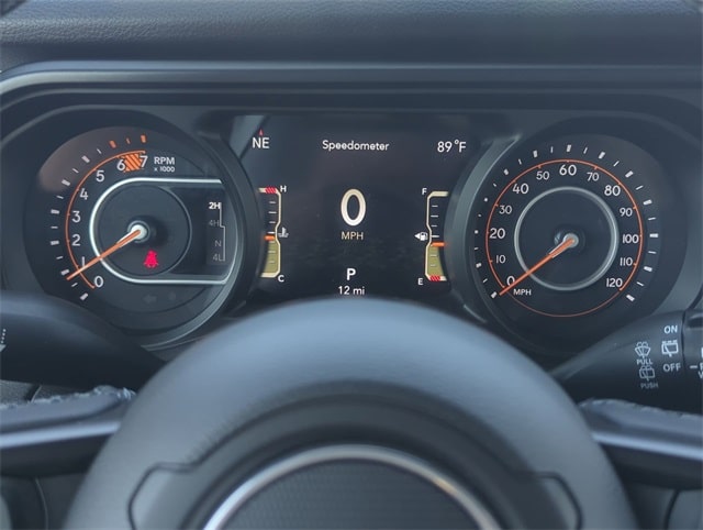 Thumbnail: 2025 Jeep Wrangler - 16