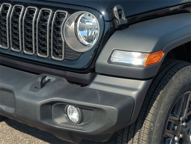 Thumbnail: 2025 Jeep Wrangler - 24