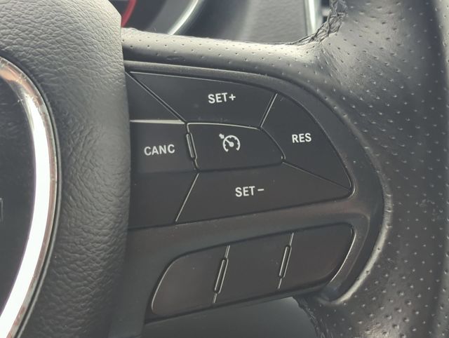 Thumbnail: 2018 Dodge Durango - 30