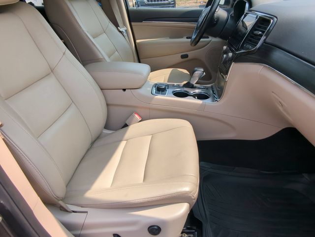 Thumbnail: 2021 Jeep Grand Cherokee - 30