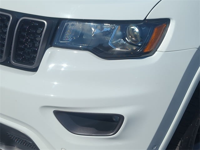 Thumbnail: 2021 Jeep Grand Cherokee - 24