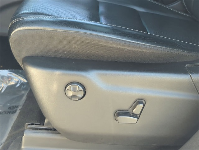 Thumbnail: 2021 Jeep Grand Cherokee - 26