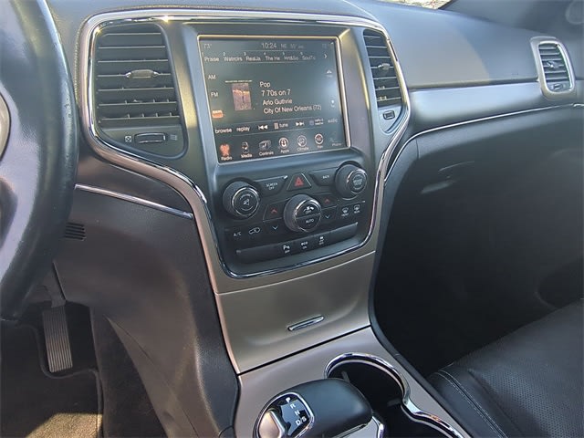 Thumbnail: 2015 Jeep Grand Cherokee - 14