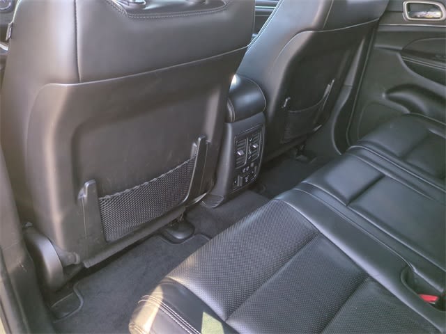 Thumbnail: 2015 Jeep Grand Cherokee - 12