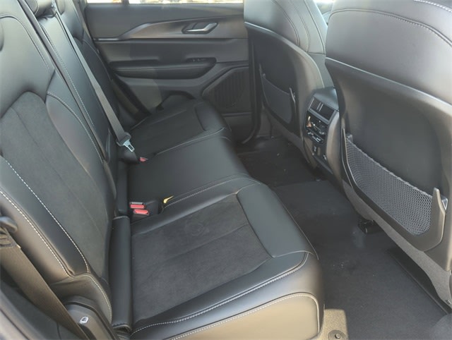 Thumbnail: 2025 Jeep Grand Cherokee - 27