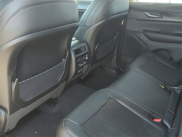 Thumbnail: 2025 Jeep Grand Cherokee - 12