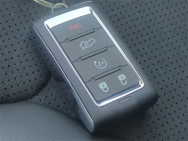 Thumbnail: 2025 Jeep Grand Cherokee - 16