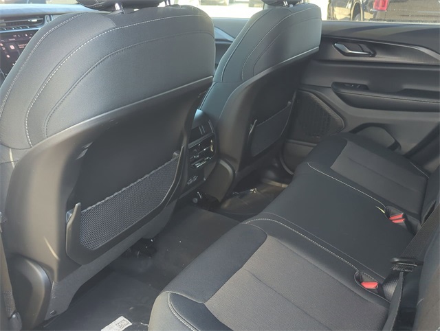 Thumbnail: 2025 Jeep Grand Cherokee - 12