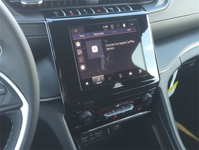 Thumbnail: 2025 Jeep Grand Cherokee - 14