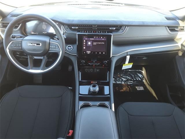 Thumbnail: 2025 Jeep Grand Cherokee - 9