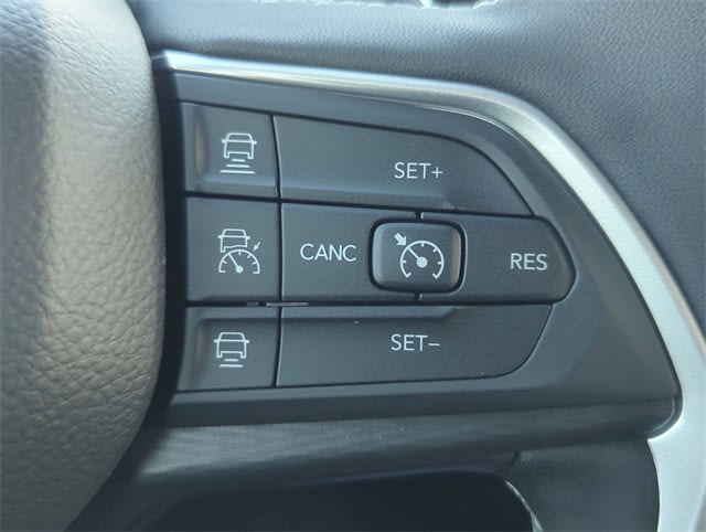 Thumbnail: 2025 Jeep Grand Cherokee - 30