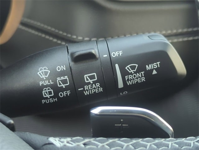 Thumbnail: 2025 Jeep Grand Cherokee - 31