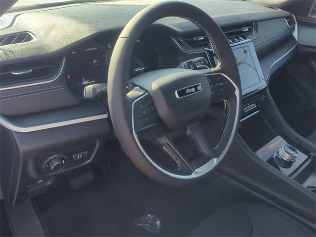 Thumbnail: 2025 Jeep Grand Cherokee - 2