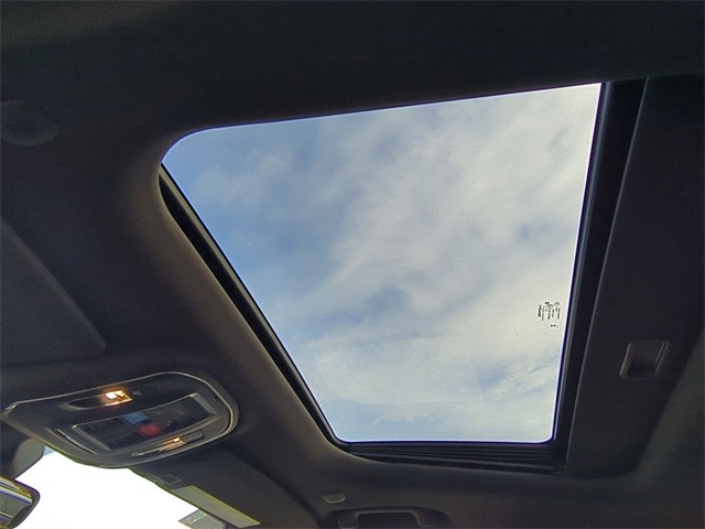 Thumbnail: 2025 Jeep Grand Cherokee - 27