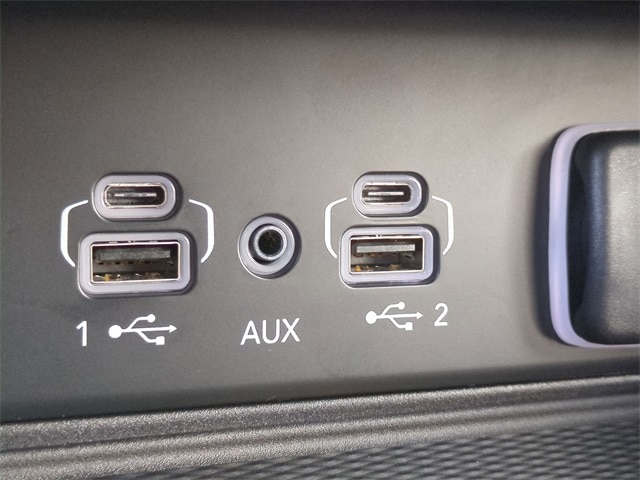 Thumbnail: 2025 Jeep Grand Cherokee - 35