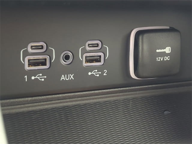 Thumbnail: 2025 Jeep Grand Cherokee - 34