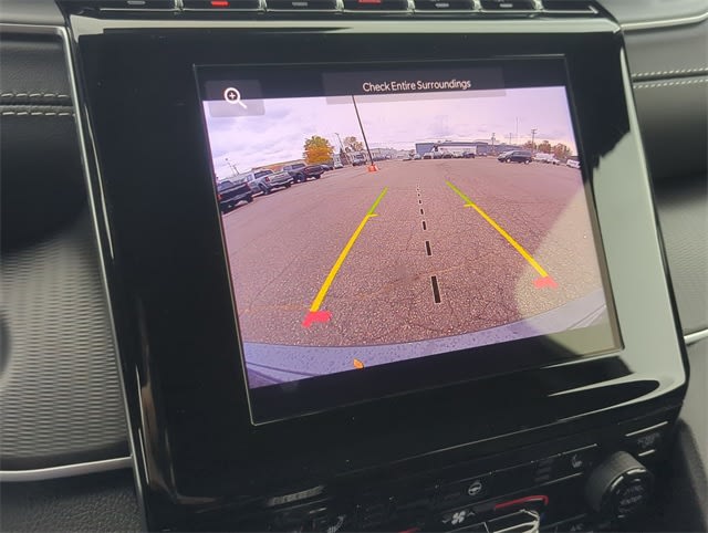 Thumbnail: 2025 Jeep Grand Cherokee - 32