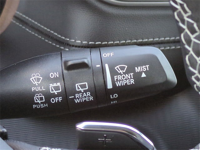 Thumbnail: 2025 Jeep Grand Cherokee - 33